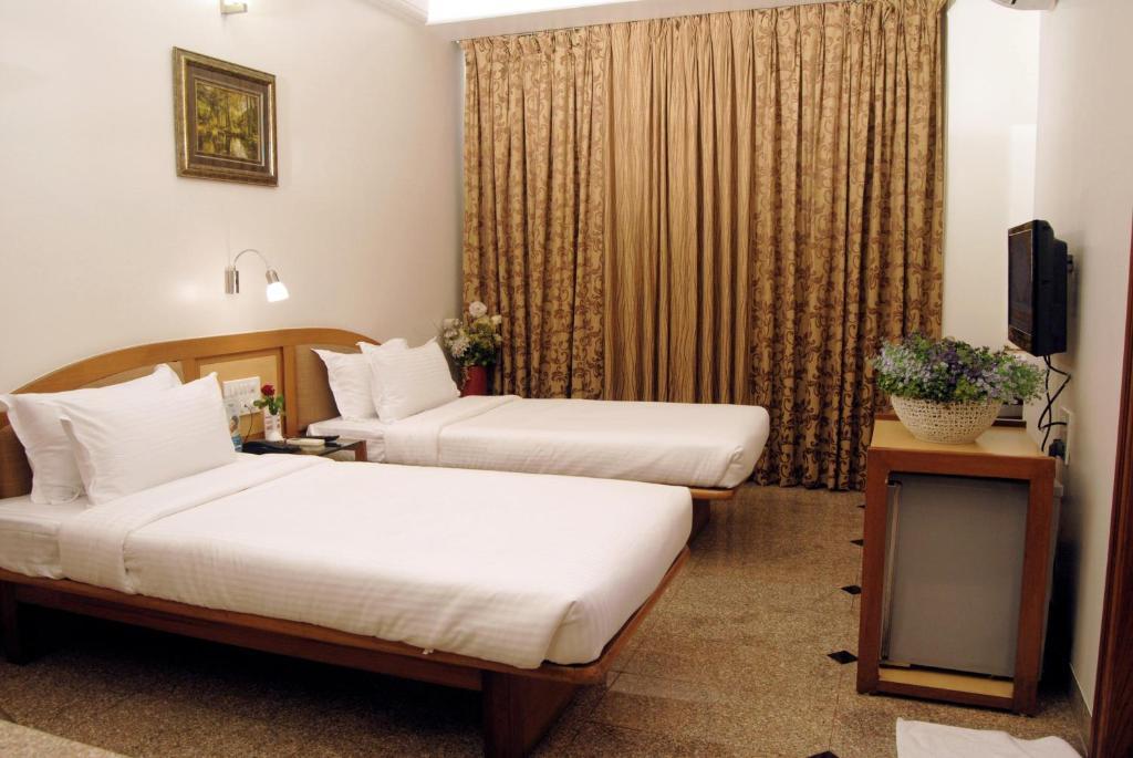 The Ambience Hotel Pune Habitación foto